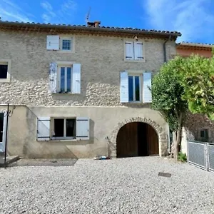  Bed & Breakfast Deux M